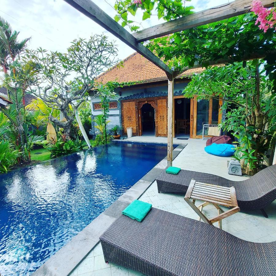 Fins Villa Medewi Airsatang Bagian luar foto